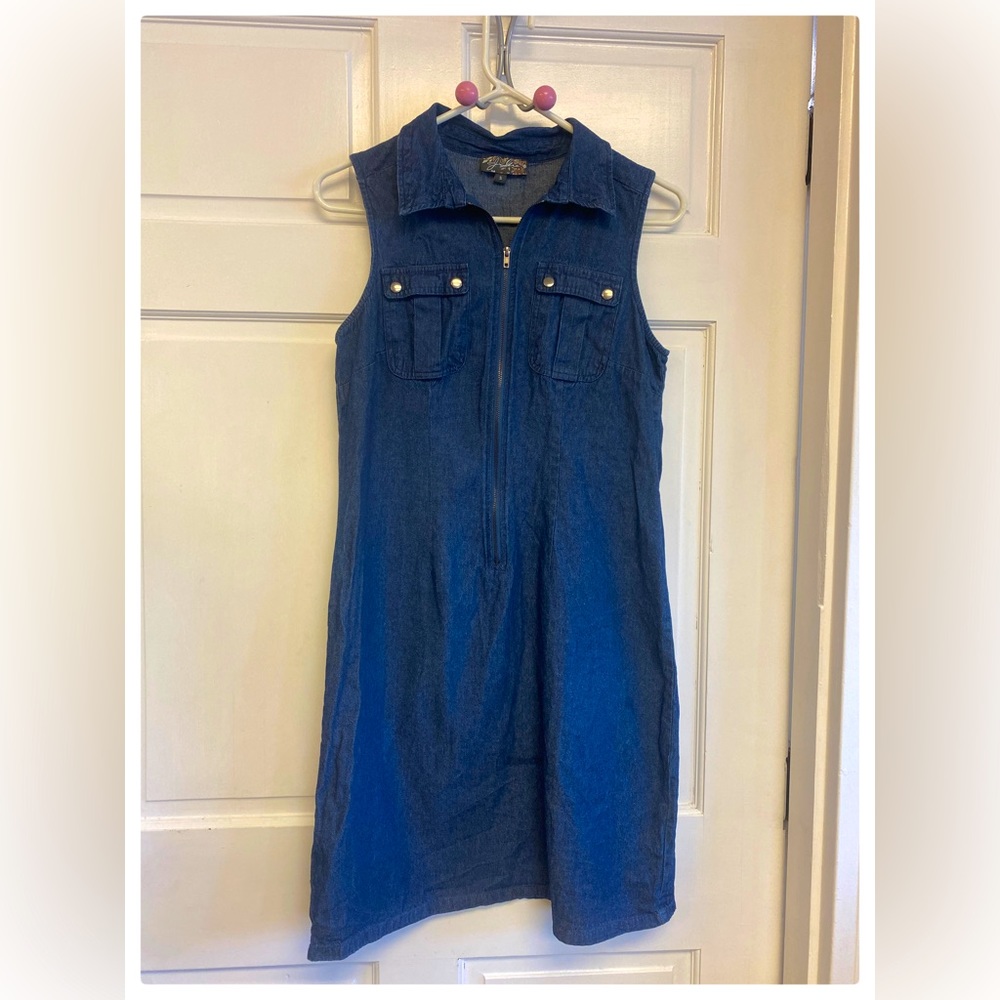 ✨J Gee Women’s Denim Dress